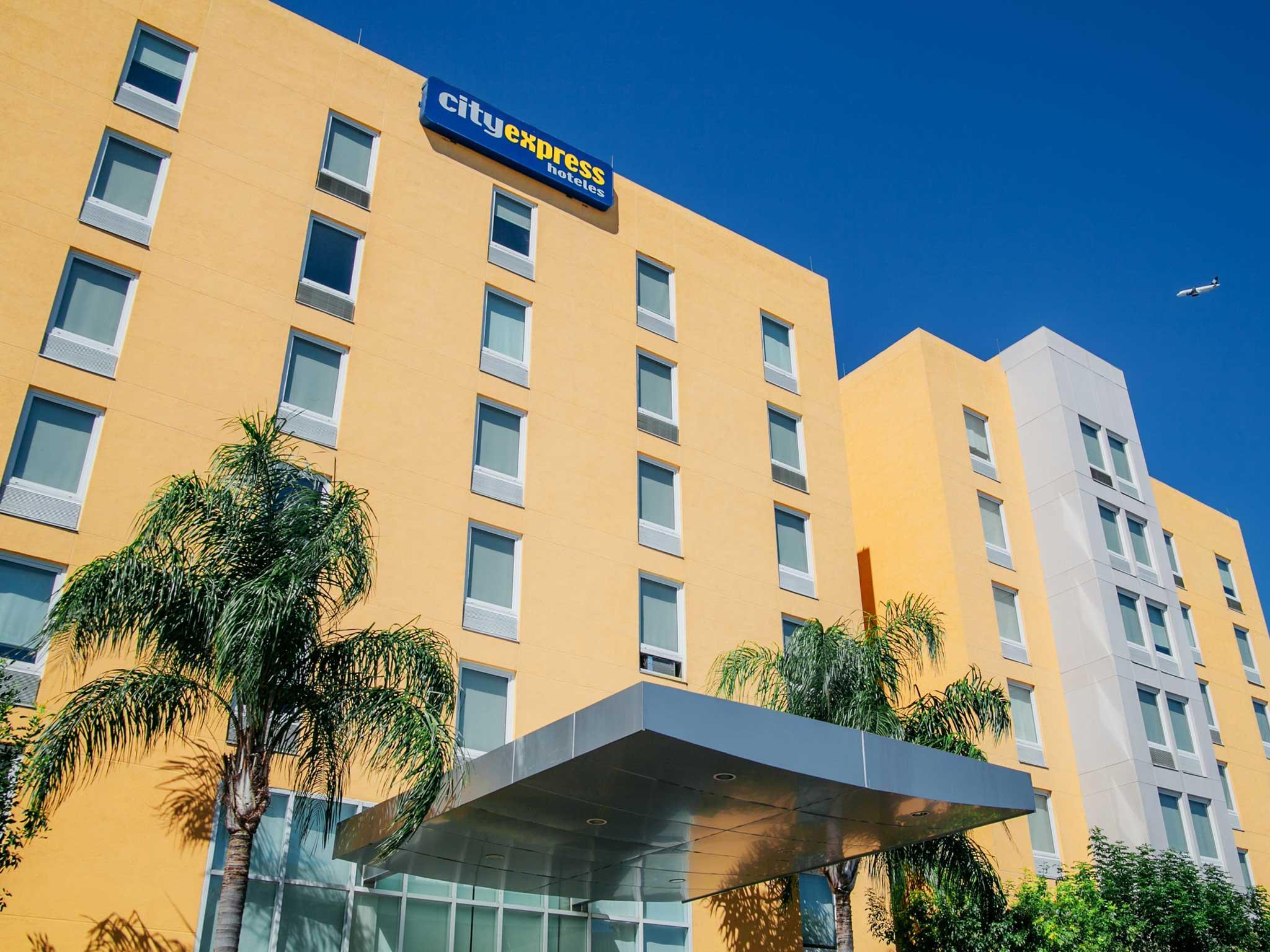City Express By Marriott Monterrey Aeropuerto Apodaca Εξωτερικό φωτογραφία