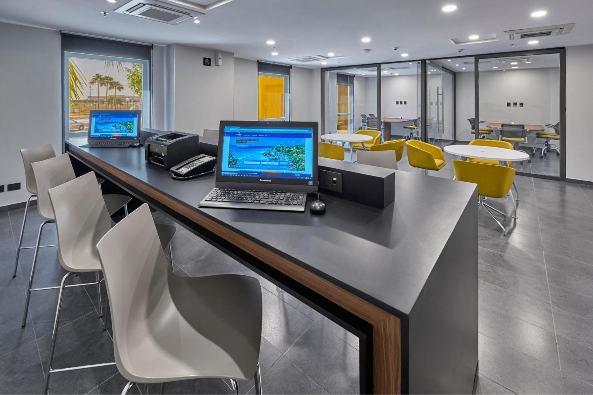 City Express By Marriott Monterrey Aeropuerto Apodaca Εξωτερικό φωτογραφία